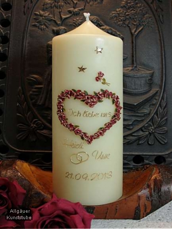 Hochzeitskerze Kora mit Rosenherz