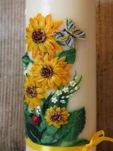 Geburtstagskerze Juna mit Sonnenblumen